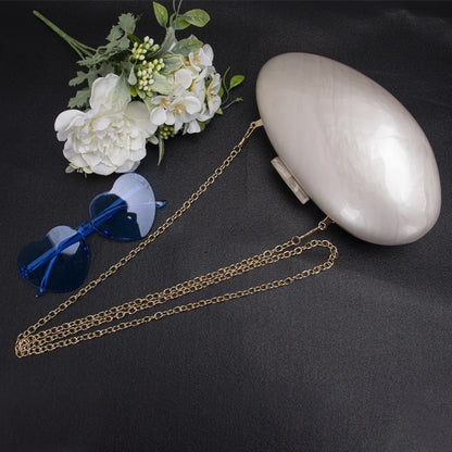 Luxurious Pearl Shell Shaped Evening Clutch Bag